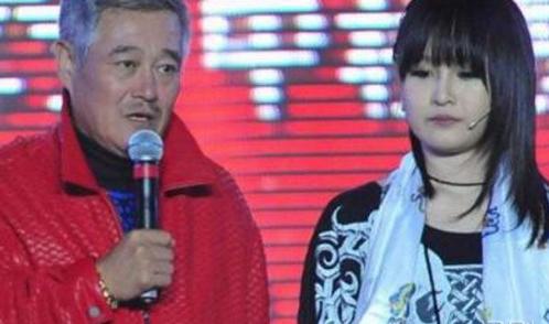赵本山有几个女儿  他的