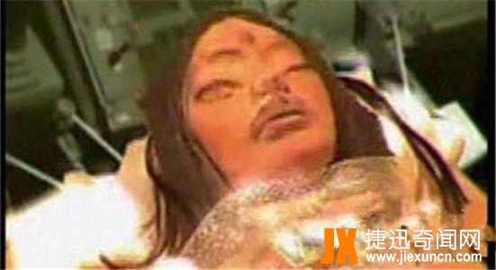 阿波罗20号探测到月球上的三眼女尸真相到底是什么？