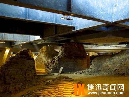 雷峰塔下压着白蛇?考古人员挖开地宫,发现的绝世珍宝竟然是它!