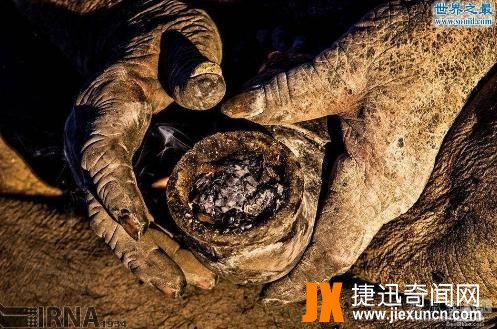 世界上最脏的人,60年来一直没有洗过澡,牛人一个!