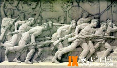 武昌起义雕像