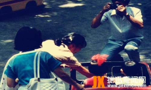 摄影师拍下80年代老照片,最后一张80后都记忆犹新