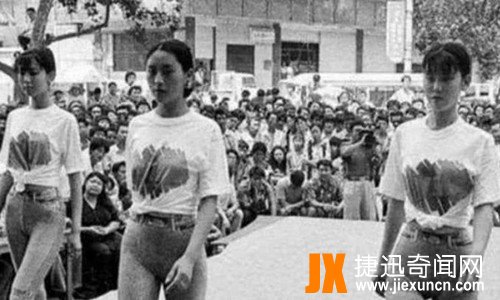 摄影师拍下80年代老照片,最后一张80后都记忆犹新