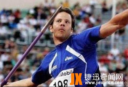 标枪世界纪录:男子104.8米/女子72.25米