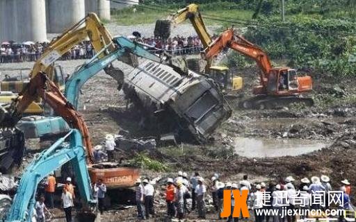 温州高铁事故真相之谜 ，事故的原因疑点重重