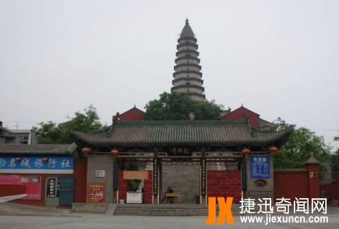 未解之谜：龙兴寺宝塔每天冒出青烟