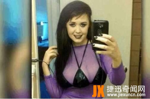 三乳房的女人