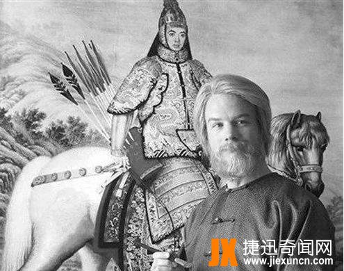 大清皇帝乾隆画像真实照片,乾隆长的像谁?据说像一明星