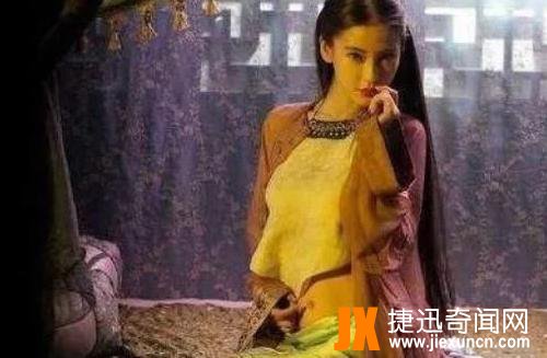 古代的女性穿肚兜来遮羞,可内裤没发明之前,下身该穿什么呢