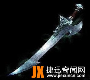 中国古代十大名刀：上古三大邪器龙牙竟然只能排第三,青龙偃月排第七