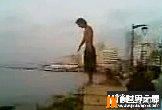 世界上最恐怖的跳水