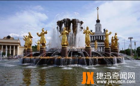 世界十大喷泉NO8、民族友谊喷泉