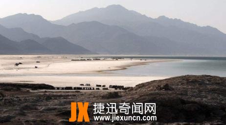 世界最深的洼地 吐鲁番盆地排第三