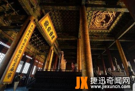 世界上最大的宫殿建筑  北京故宫建筑群