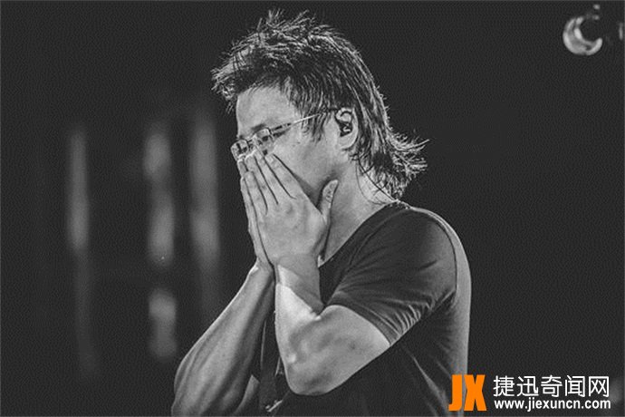 南京李志演唱现场照片