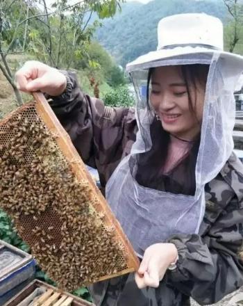 现代聊斋传奇鬼故事：蜂王灵异事件