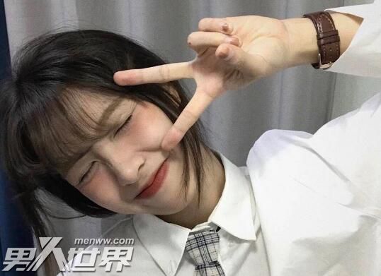 男生最抵抗不了女生亲他哪