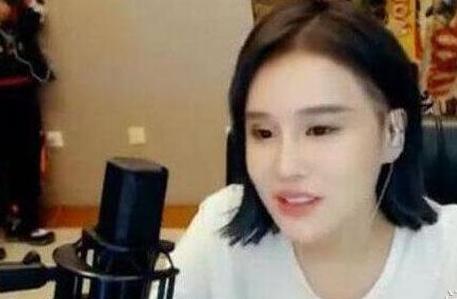 赵本山有几个女儿  他的婚姻情感历程揭秘