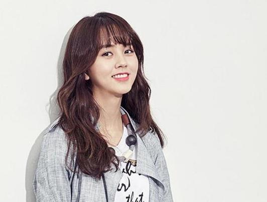 金所炫（韩国十大最美女演员之一）