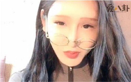 桃花宝宝16岁照片