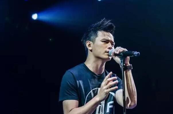 中国贵州十大明星排行 龚琳娜上榜,第三是聂远