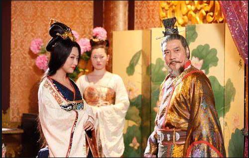宇文化及当了多久皇帝