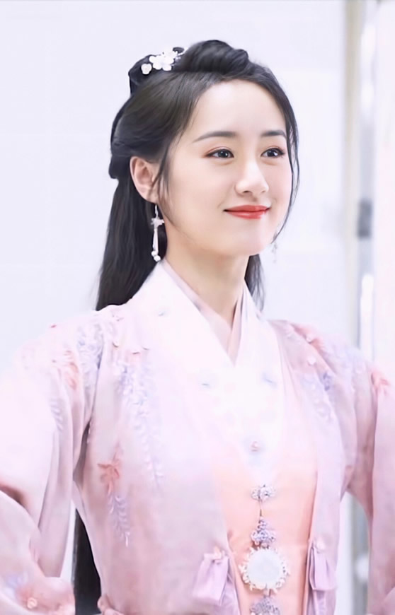 袁冰妍个人资料(简介,身高,年龄,三围,图片)
