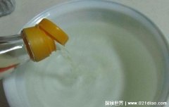 <b>甲醛最怕的三个土方法，洋葱/红茶/白醋</b>
