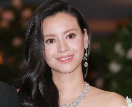 林恬儿何正德爱情故事：两人结婚现场照片