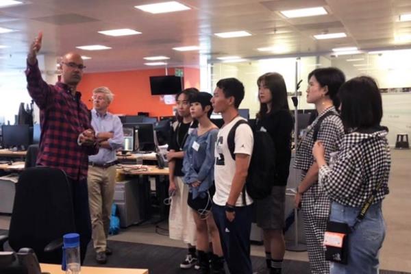 路透社是哪个国家的通讯社